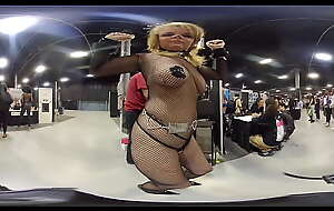 Micky Lynn gives me a throng tour at Exxxotica NJ 2021 upon 360 degree VR