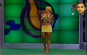 Paloma Fiuza striptease yellow bikíni Super Positive (2001)
