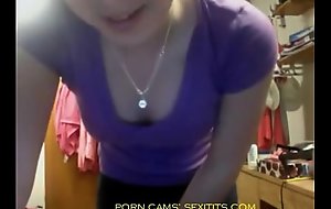 Sexi ungentlemanly with big ass masturbate and make a show at web camera - sexitits porn 