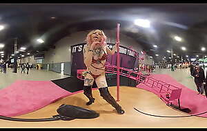 360 largeness VR Video of ladylazarusmodel at Exxxotica NJ 2021