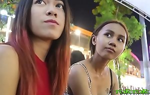 Make an issue of man tiny 18yo Thai hottie with Bangkok bubble-butt booty rides tuktuk ft  Song