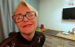 Blonde forth glasses fucked in the ass on a interdiction stool
