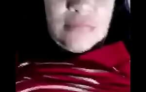 Coroa safadinha me deixou com tesão mostrando buceta e peitos lindos no vídeo chamada net