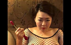 Horny Samantha.V cum hard with big toy (closeup Asian pussy)