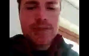 Josef Gräf Mostra il tuo cazzo in videochiamata su whatsapp