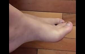 My ugly girls feet