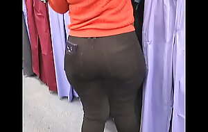 Big booty Haitian girl on tap work 2