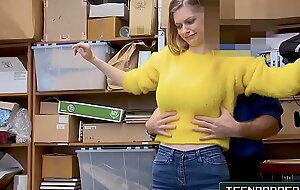 Perfect Chest Legal age teenager Sucking Guard's Load of shit - Teenrobbers fuck xxx video