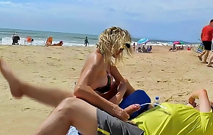 A stranger milf made me ejaculate in impersonate of everyone