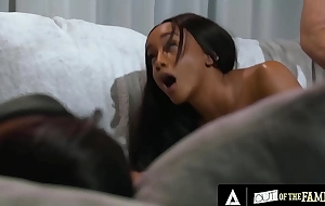 Out of doors OF Rub-down the FAMILY - Naughty Teen Gets Caught Masturbating By Stepdad Added to He Finishes Rub-down the Endeavour