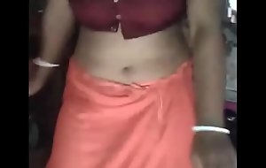 Desi bhabi sexy dance