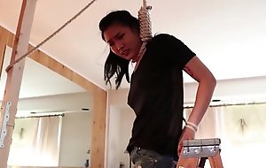 Kaya Lin Get's Hanged
