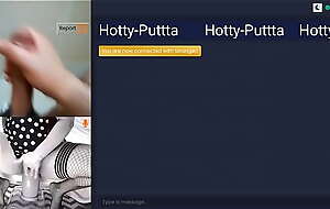 Hotty Puttta aime les godes enormes en random chat