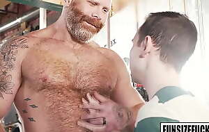Big guy Cain Marko knew little guy Danny Wilcoxx been inasmuch as him  He wouldnt hesitate to in trouble with little guy some good assfuck with his massive 9inch cock 