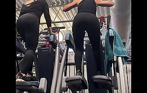 treadmill girls in sexy leggings
