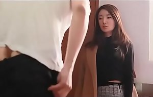 Korean Girl Surprised by the sized