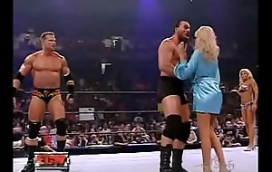 wwe - ECW Progressive Bikini Struggle - Torrie Wilson vs  Kelly Kelly 2006 8-22