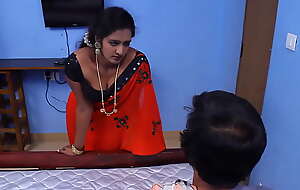Hot cleavage portray tamil photograph cut part, beautiful tamil