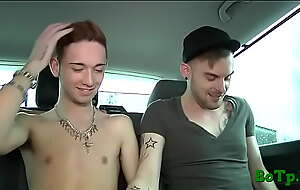 Scoring a homo to fuck in a motor car