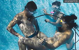 Polina Rucheyok sucks and copulates underwater